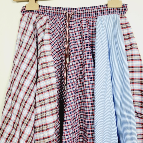 🆕️ victoria / tomas mixed plaid asymmetrical skirt - Picture 4 of 9